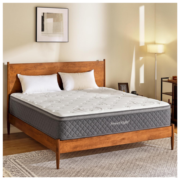 Sweetnight 12  Hybrid Queen Size Mattress With Pocketed Coils Fashion
